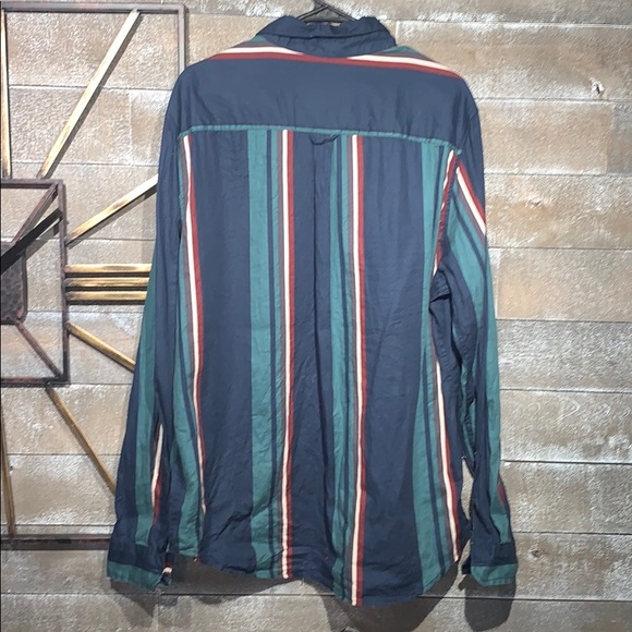 Cotton On Brunswick Garnments - Button Down - Picture 3 of 5